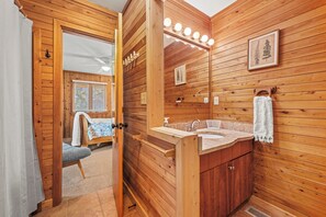 6 bedrooms, desk, iron/ironing board, free WiFi - Ocean View Retreat w/ Private Htd Pool, Hot Tub ~ Steps to Beach ~ Dog Friendly (Avon)
