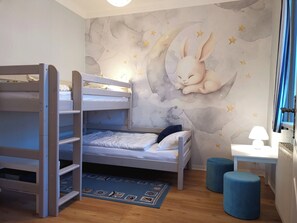 2 bedrooms, free WiFi