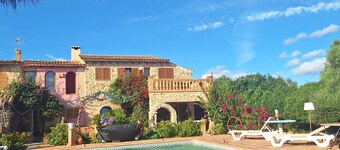 Villa can Juanito- Paradise location, very close to the harbor, Porto Cristo beach
