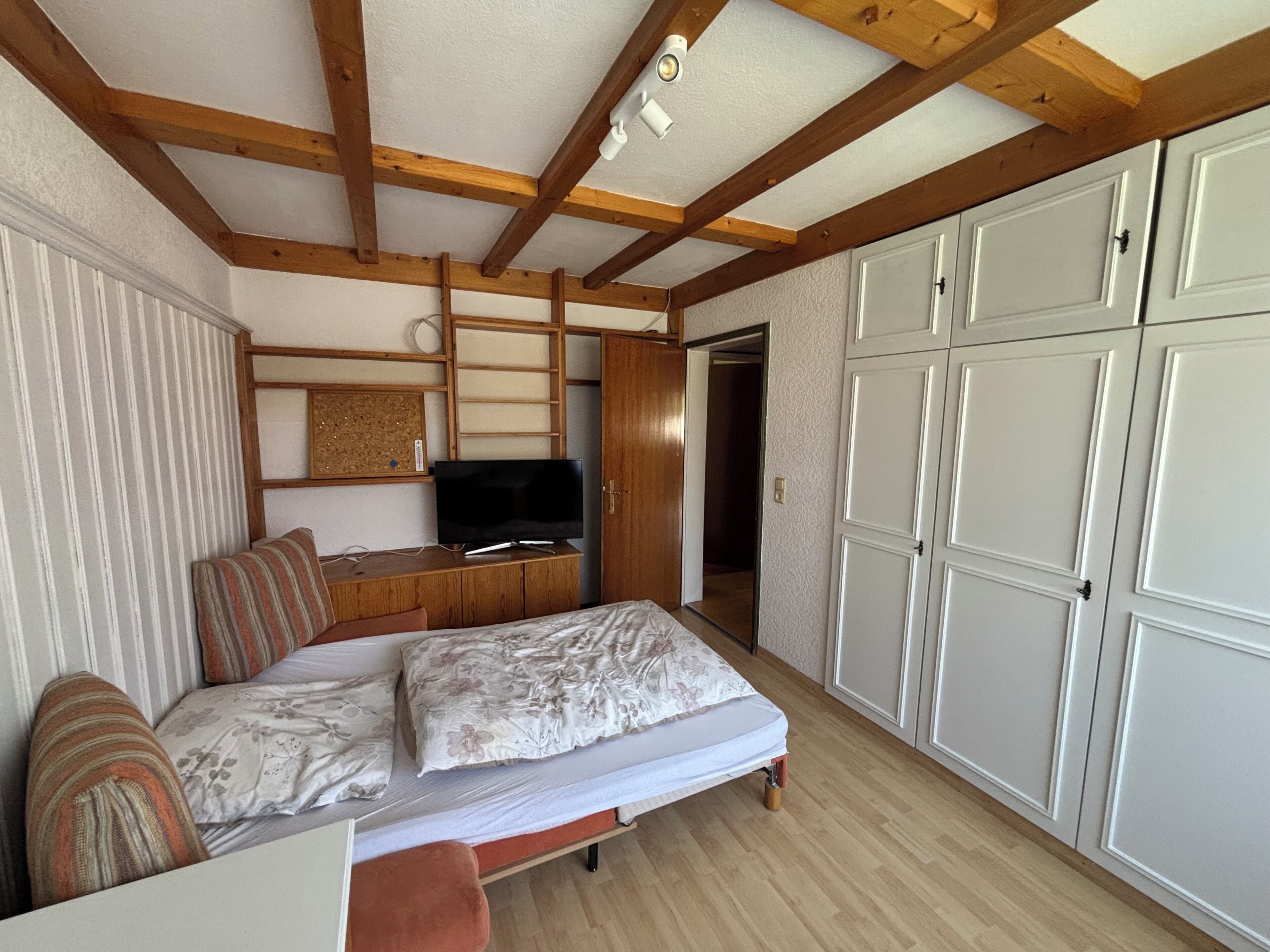3 Schlafzimmer, Bügeleisen/Bügelbrett, WLAN, Bettwäsche