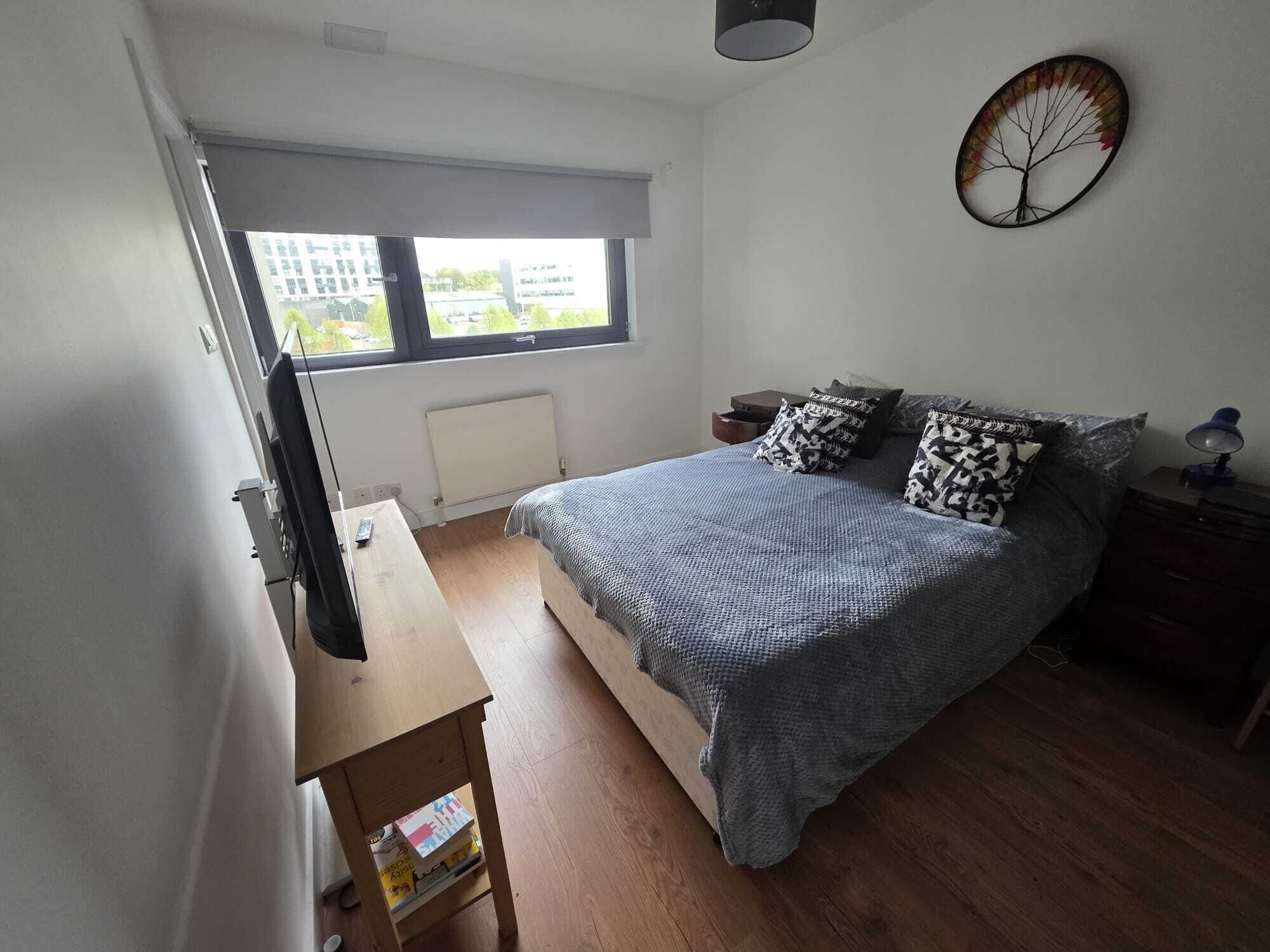 2 habitaciones, escritorio, wifi gratis y ropa de cama 