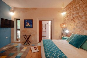 2 bedrooms, iron/ironing board, WiFi, bed sheets - Cozy, colorful house Casa Sirena (Mérida)