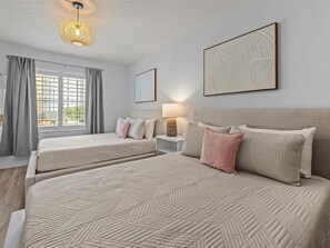 1 chambre, coffres-forts dans les chambres, fer et planche à repasser