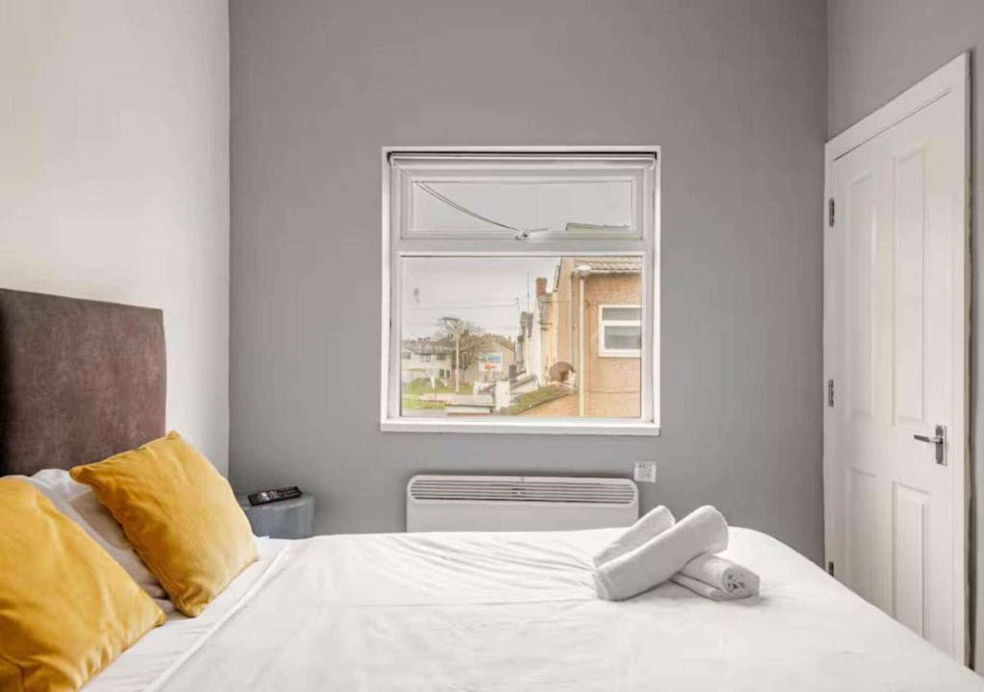 4 Schlafzimmer, Bügeleisen/Bügelbrett, WLAN, Bettwäsche