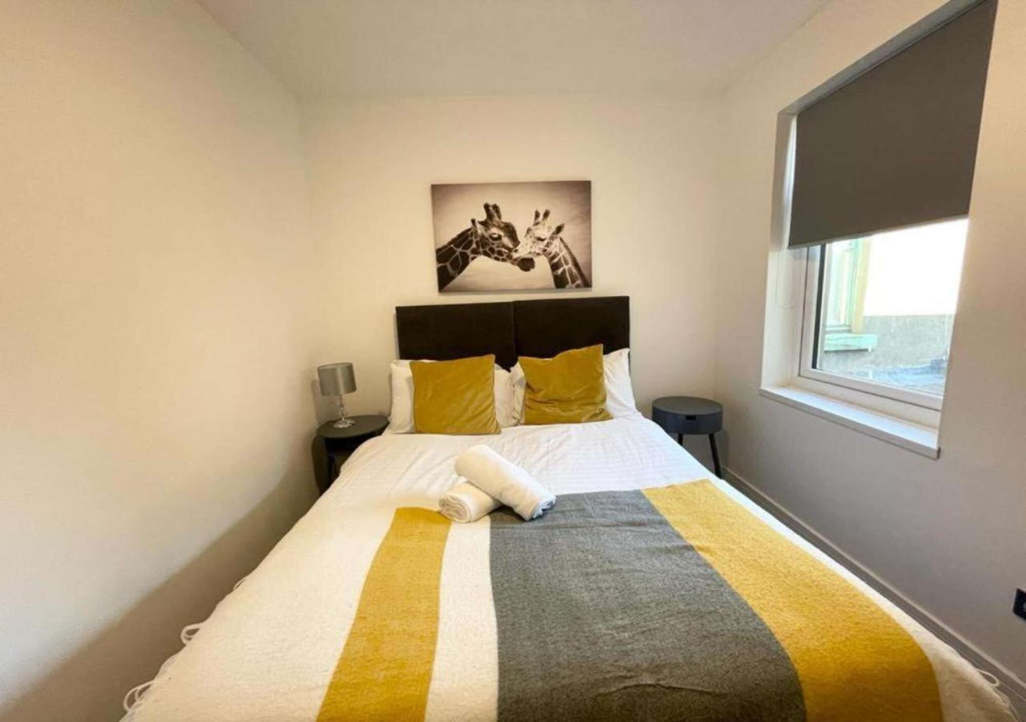 4 dormitorios, tabla de planchar con plancha, wifi y ropa de cama