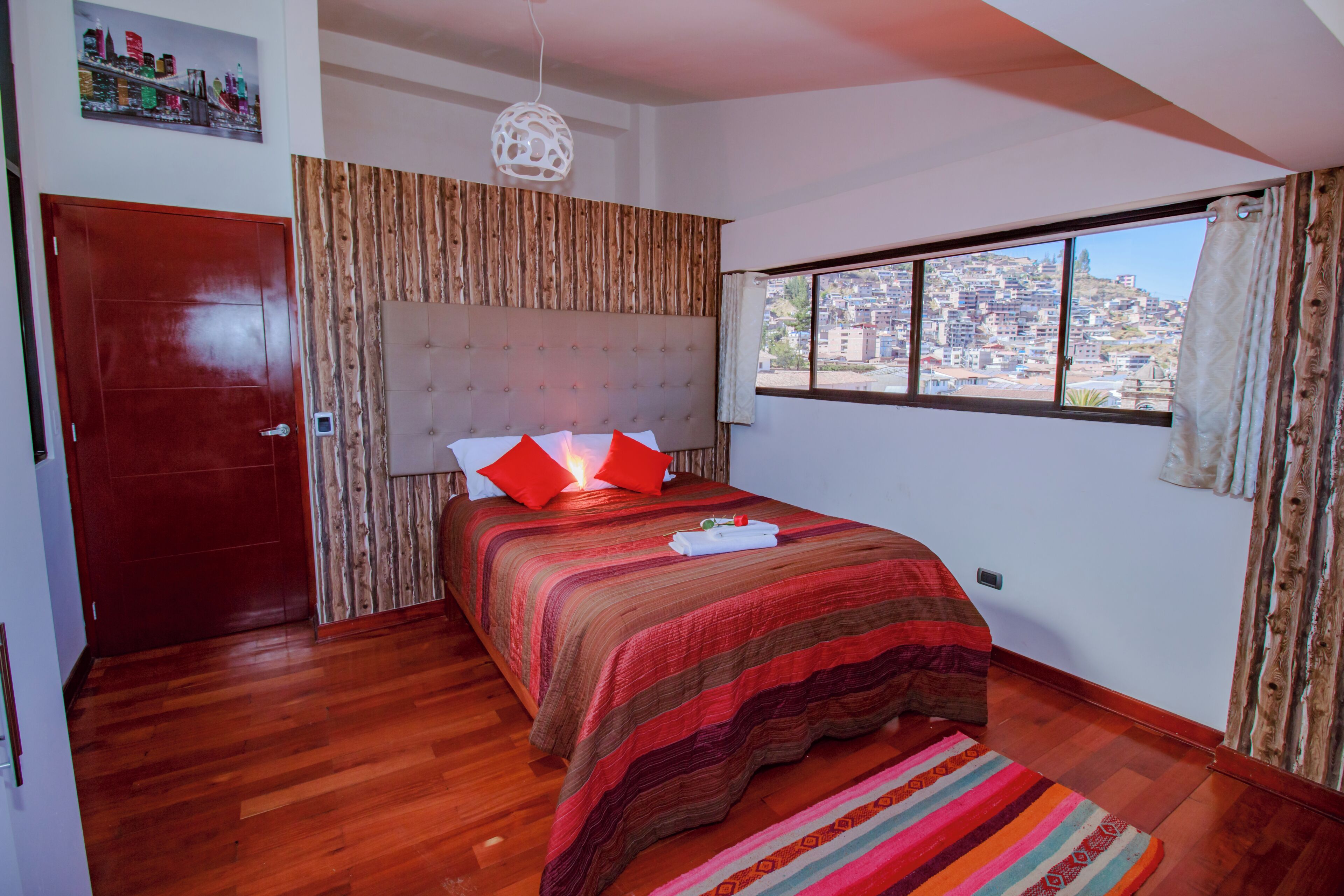 4 bedrooms, WiFi, bed sheets