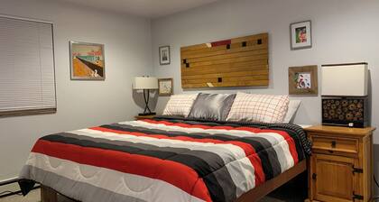Two Bedroom Close to Anschutz Medical & UC Health in Aurora