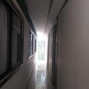 Interior - downtown montezuma hostal  (Montezuma)