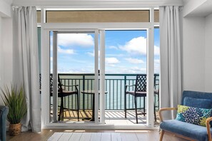 Interior - Premium Oceanfront Lookout, Newly Renovated, Immaculate, Direct Ocean View (Myrtle Beach)