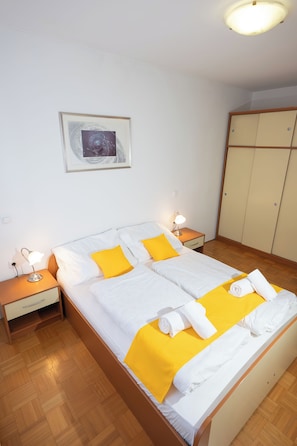 1 bedroom, iron/ironing board, travel crib, free WiFi