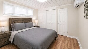 2 Schlafzimmer, Schreibtisch, Bügeleisen/Bügelbrett, kostenloses WLAN
