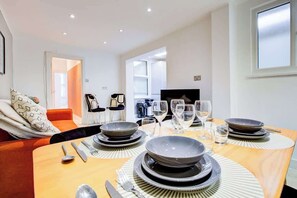 Dining - Perfect Booking | 2 Bed Home in Leyton (Greater London)
