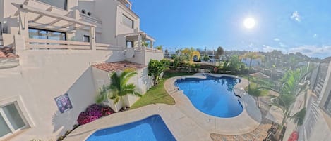 Piscine extérieure