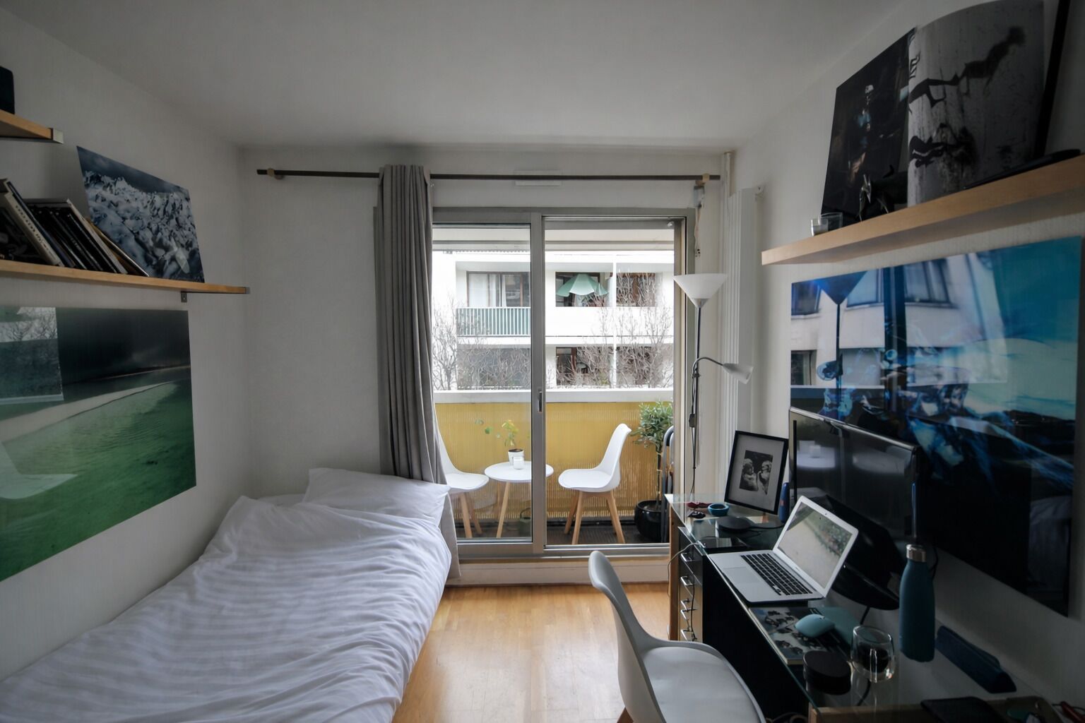 1 bedroom, desk, free WiFi, bed sheets