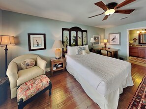 Property amenity - Galveston Baywatch (Galveston)