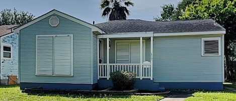 House (2 Bedrooms) | Property amenity