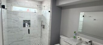 Welcome to Silver-lining a beautiful 3-bedroom house in delightful McKinney.