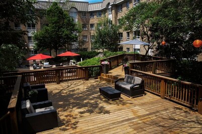 1BR King Suite w/ Kitchen | Free Breakfast + Gym