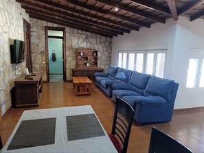Living area - Zakshouse (CN)