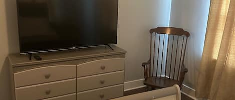 4 chambres, fer et planche Ă repasser, accĂšs Internet, draps fournis