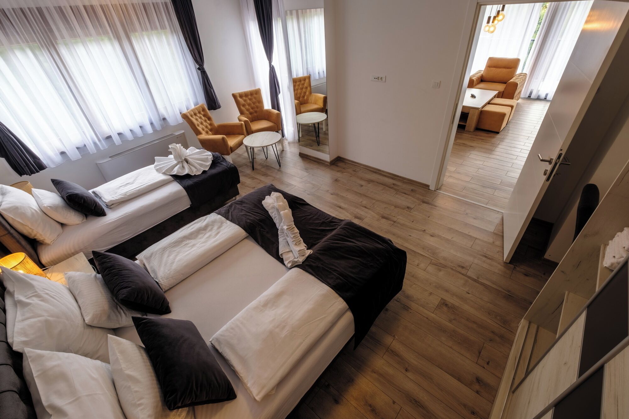 1 bedroom, iron/ironing board, travel cot, WiFi
