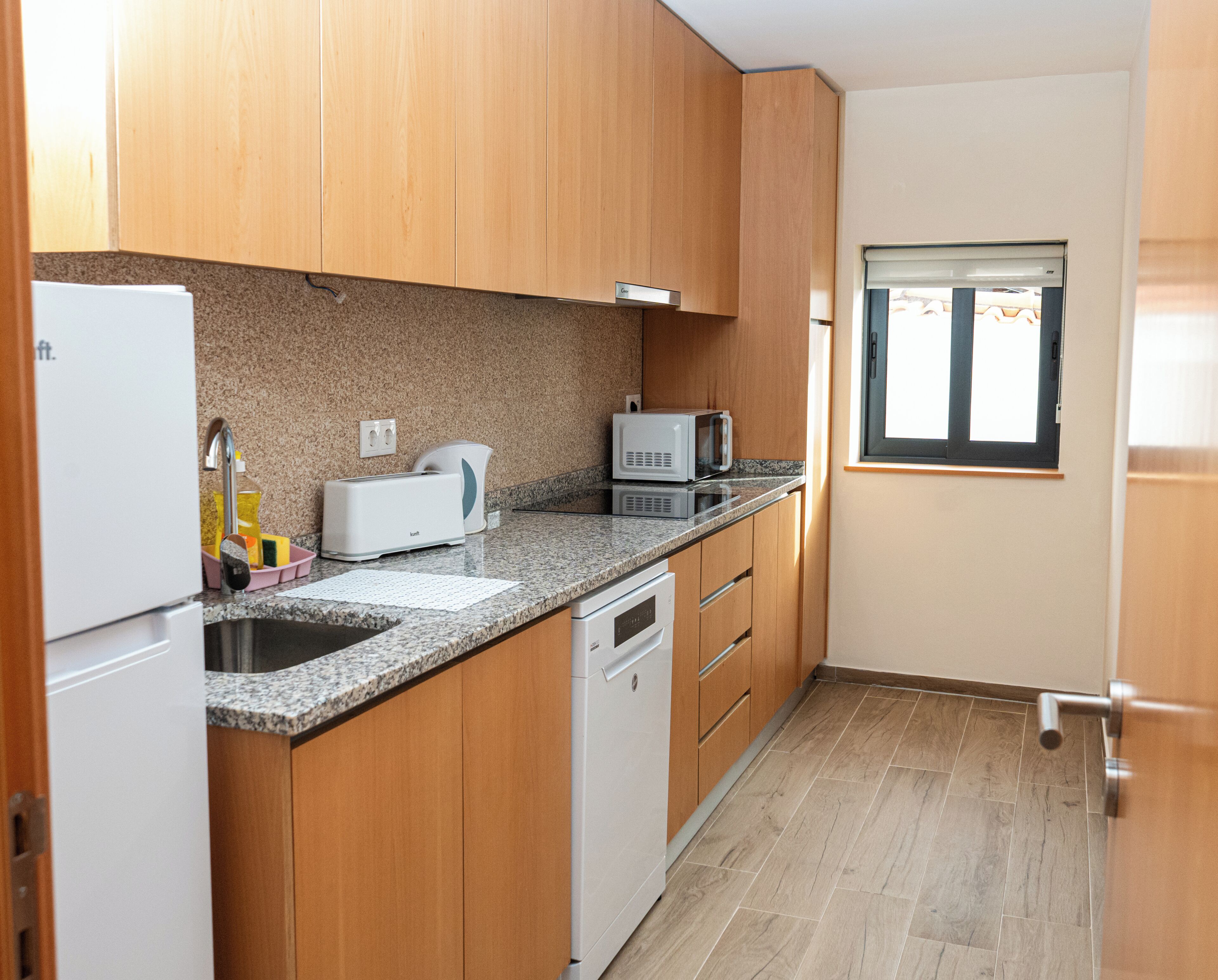 Classic-Apartment, Terrasse, Poolblick | Eigene Küche