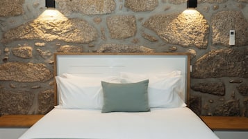 Comfort Villa, Patio, Pool View | Free WiFi