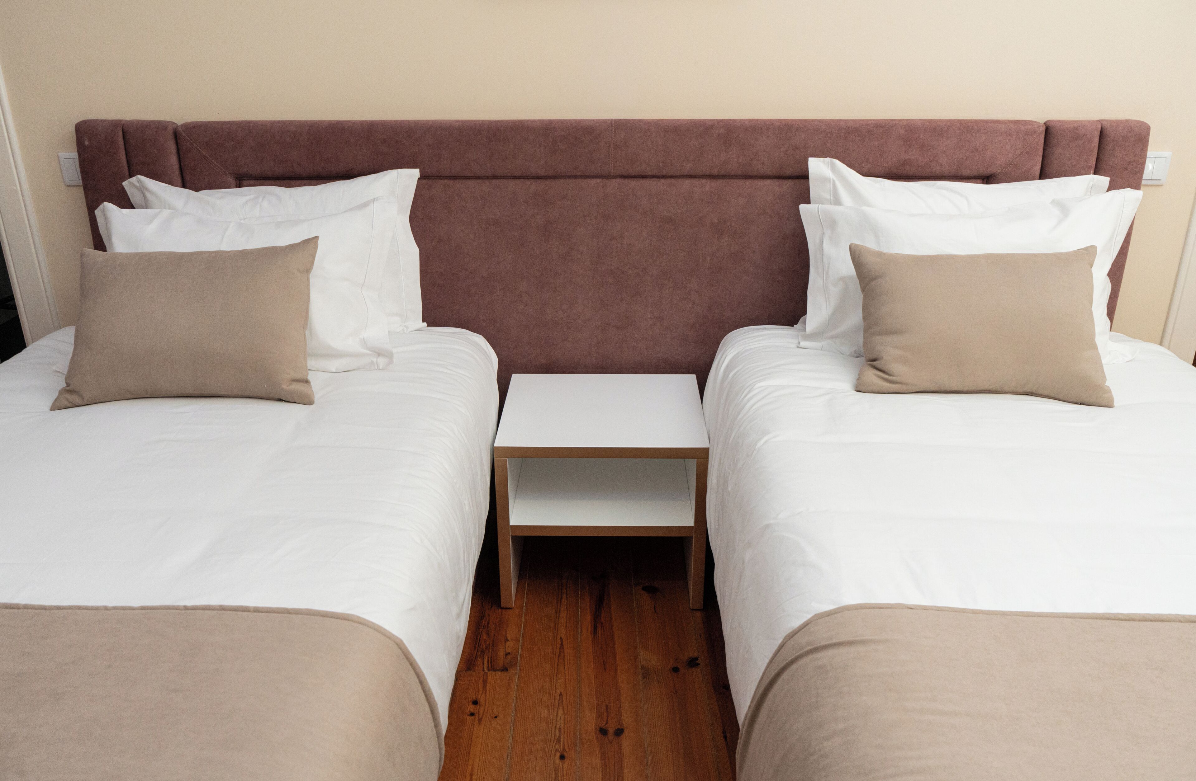 Quarto casal ou duplo, vista para o jardim