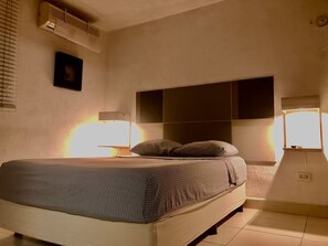 Room - Apartment great location convenient parking (Mérida)