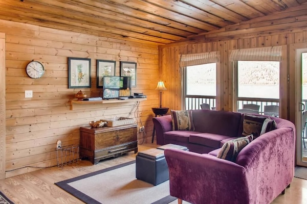 House, Balcony, Lake View | Living area | Flat-screen TV, DVD player
