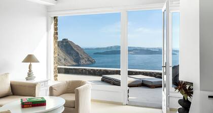 Neraé Santorini