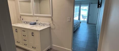 3 habitaciones, wifi y ropa de cama