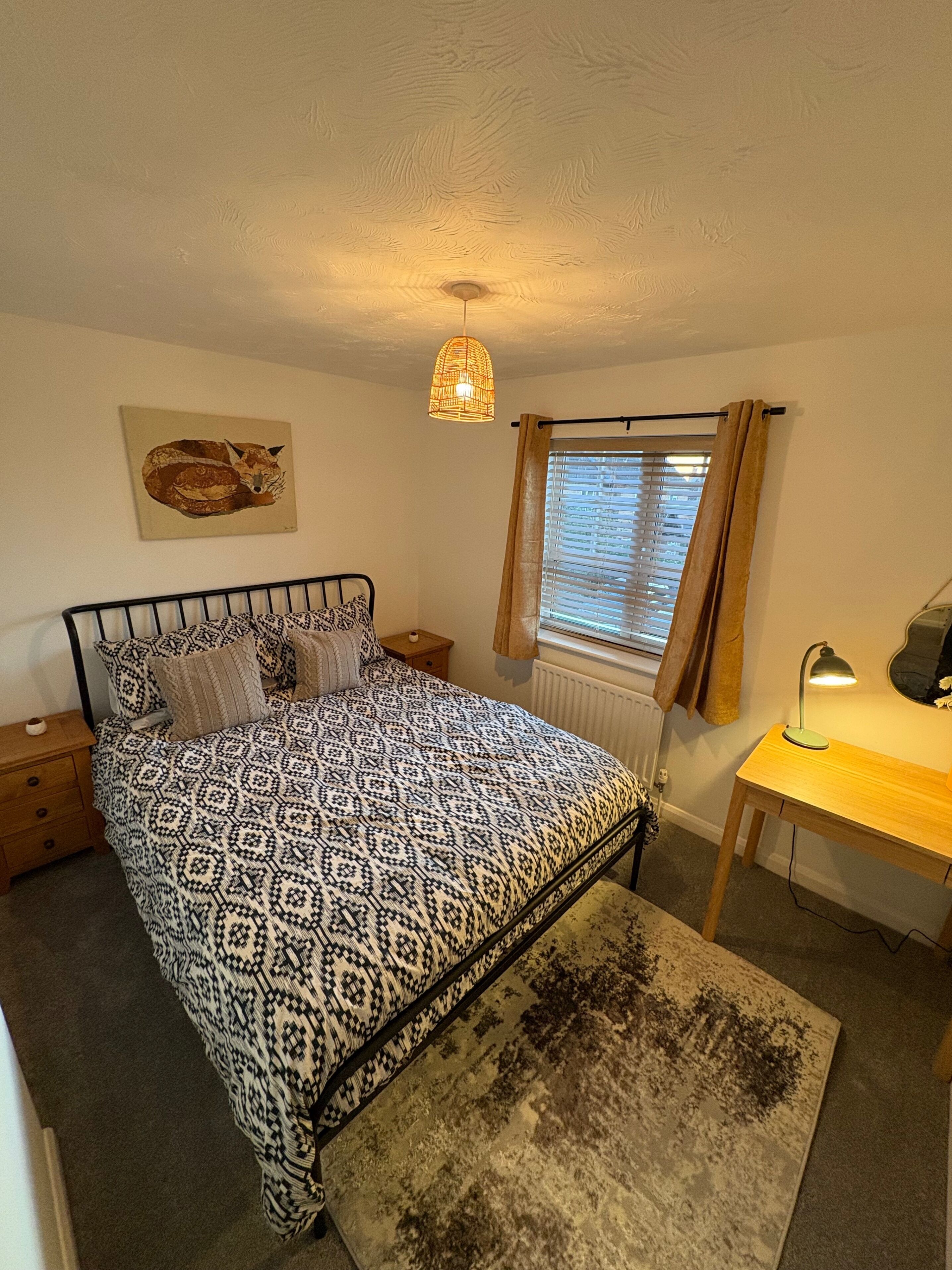 2 chambres, fer et planche à repasser, Wi-Fi gratuit, draps fournis