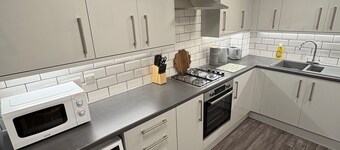 Park House Sleeps 4 With Enclosed Garden