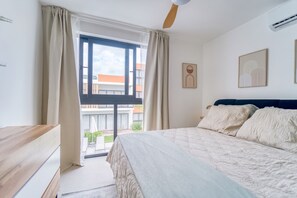 2 Schlafzimmer, Bügeleisen/Bügelbrett, WLAN