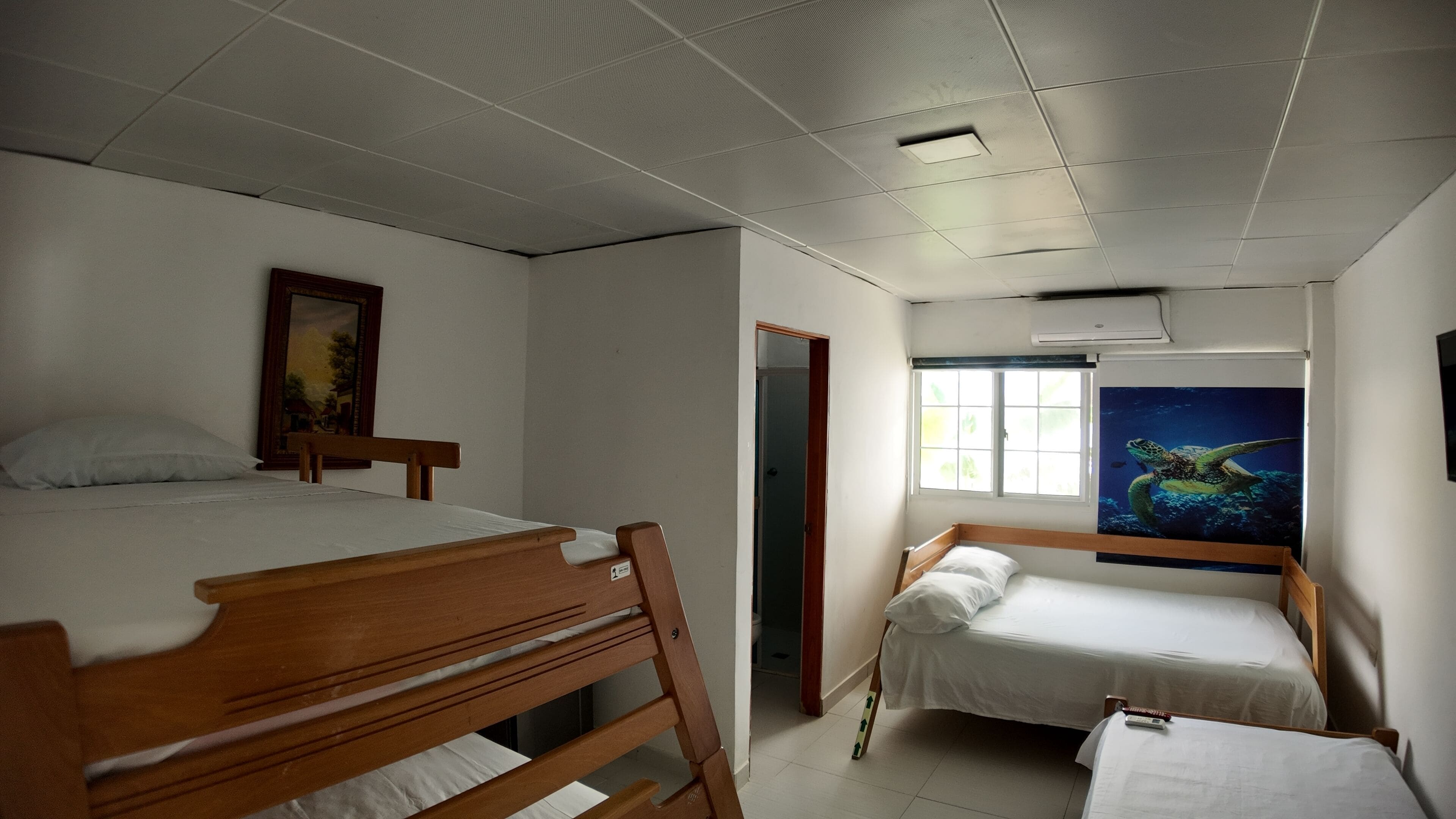 Family Room | Free WiFi