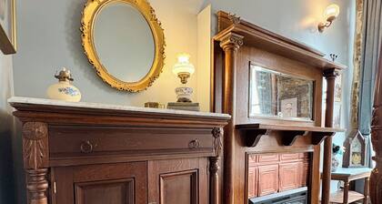 Suite A at The Elliott 1887