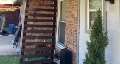 Contemporary Full Studio w/kitchen in McKinney!
