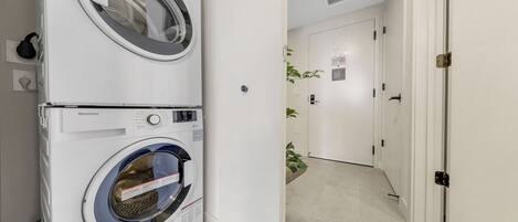 Departamento, 1 habitación, balcón, vista a la ciudad | Lavandería