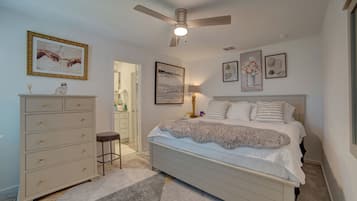 3 chambres, coffre-fort, fer et planche à repasser, lit de bébé portatif