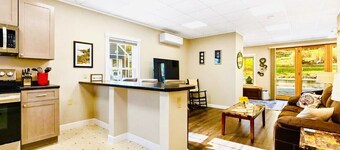 Brand New 2bdrm Cottage - ADD ON 1bdrm Cottage nextdoor Beautiful BoothbayHarbor
