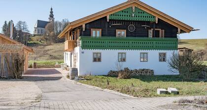 Wappman estate 1602. Bavarian tradition meets modern equipment.