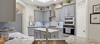 Updated Spacious Home near ATT FIFA World Cup