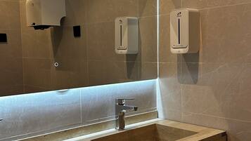 Kamar mandi