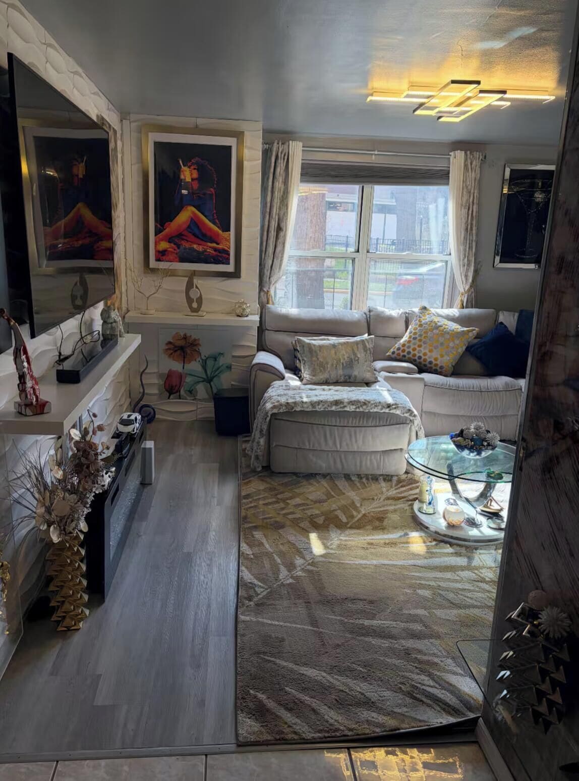 リビング エリア