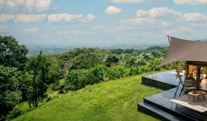 Deluxe Suite, Mountain View | Property grounds - AURALTA Rio Celeste (Guatuso)