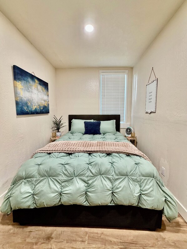 2 habitaciones, wifi gratis y ropa de cama