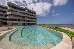 Pool - Oceanfront 4BR Duplex in Maiim Tankah w/Pool & Gym (Tulum)