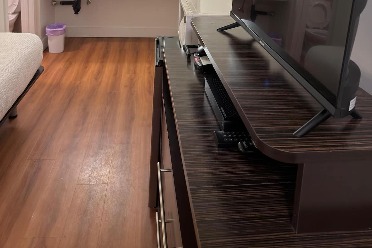 Comfort Double Room, Mountain View | Laptop workspace, free WiFi