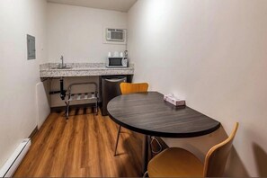 Comfort enkelrum - utsikt mot bergen | Restauranger